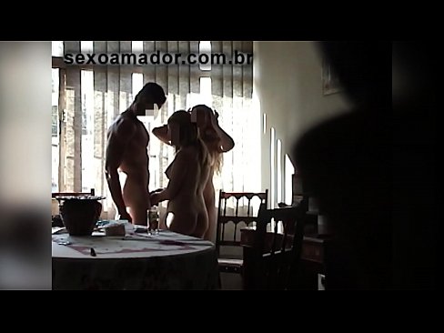❤️ Zanmi sèks envite yon nonm jeyan ak yon triyo avè l ' ☑ Videyo fout nan pònografi ht.drpornofilme.ru ☑